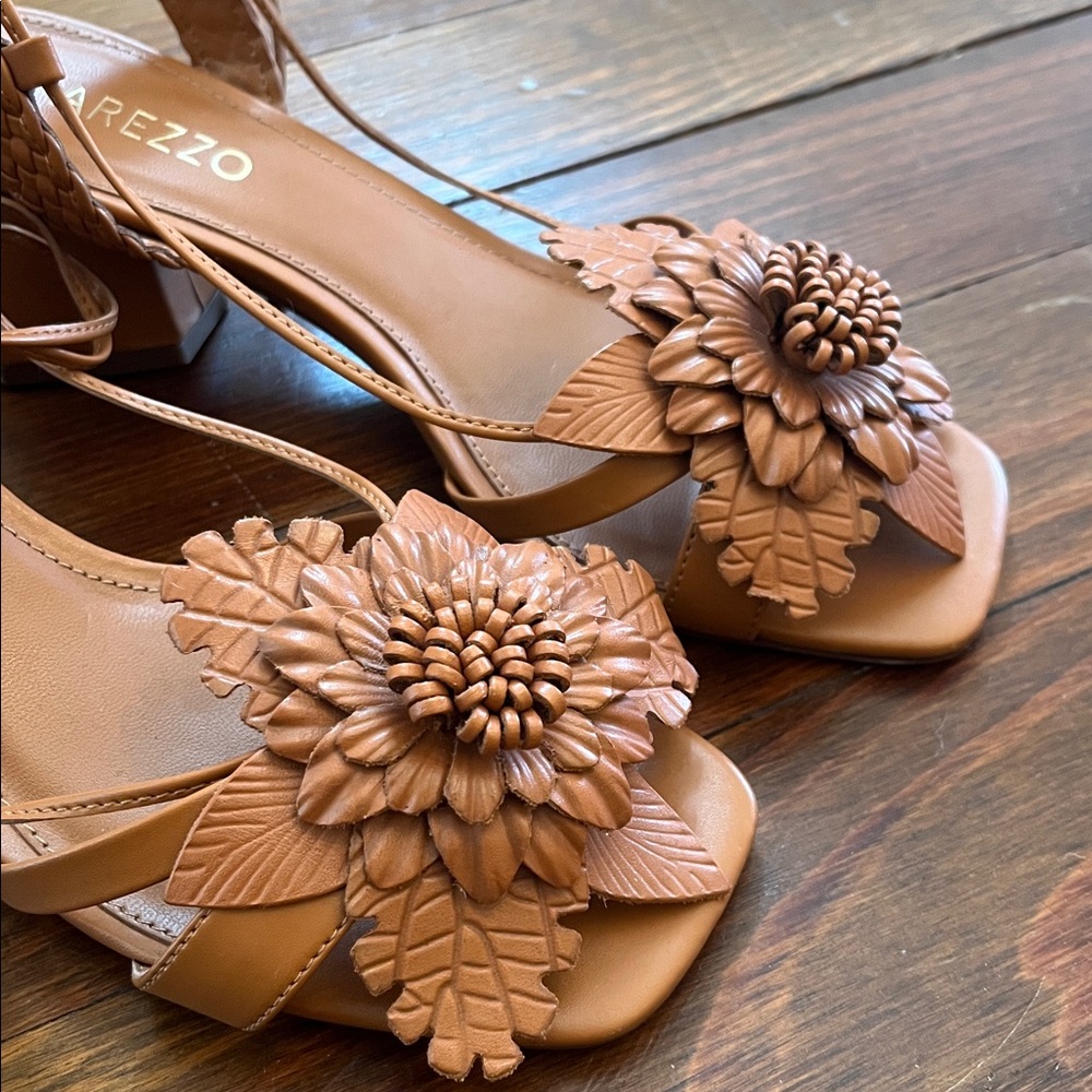 Arezzo Brown Ankle Wrap Heeled Sandal with Flower Detail Size 7.5 - Picture 2 of 7